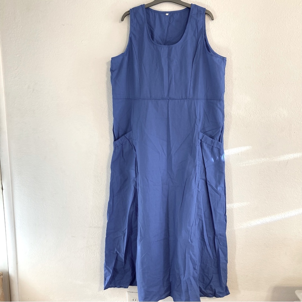 Beautiful sleeveless dress